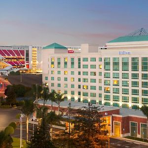 Hilton Santa Clara